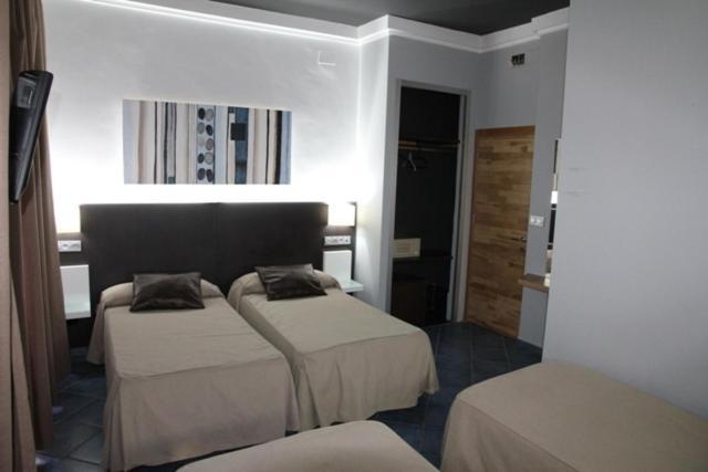 Hostal Plaza Ruiz Ceuta Bilik gambar
