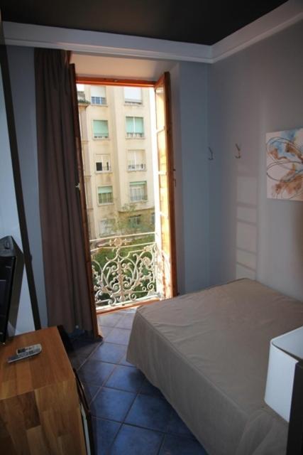 Hostal Plaza Ruiz Ceuta Bilik gambar